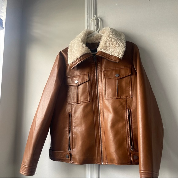 NEW 1X Brown Leather Jacket with White Fur, Button up with zipper and Collar - Picture 2 of 10